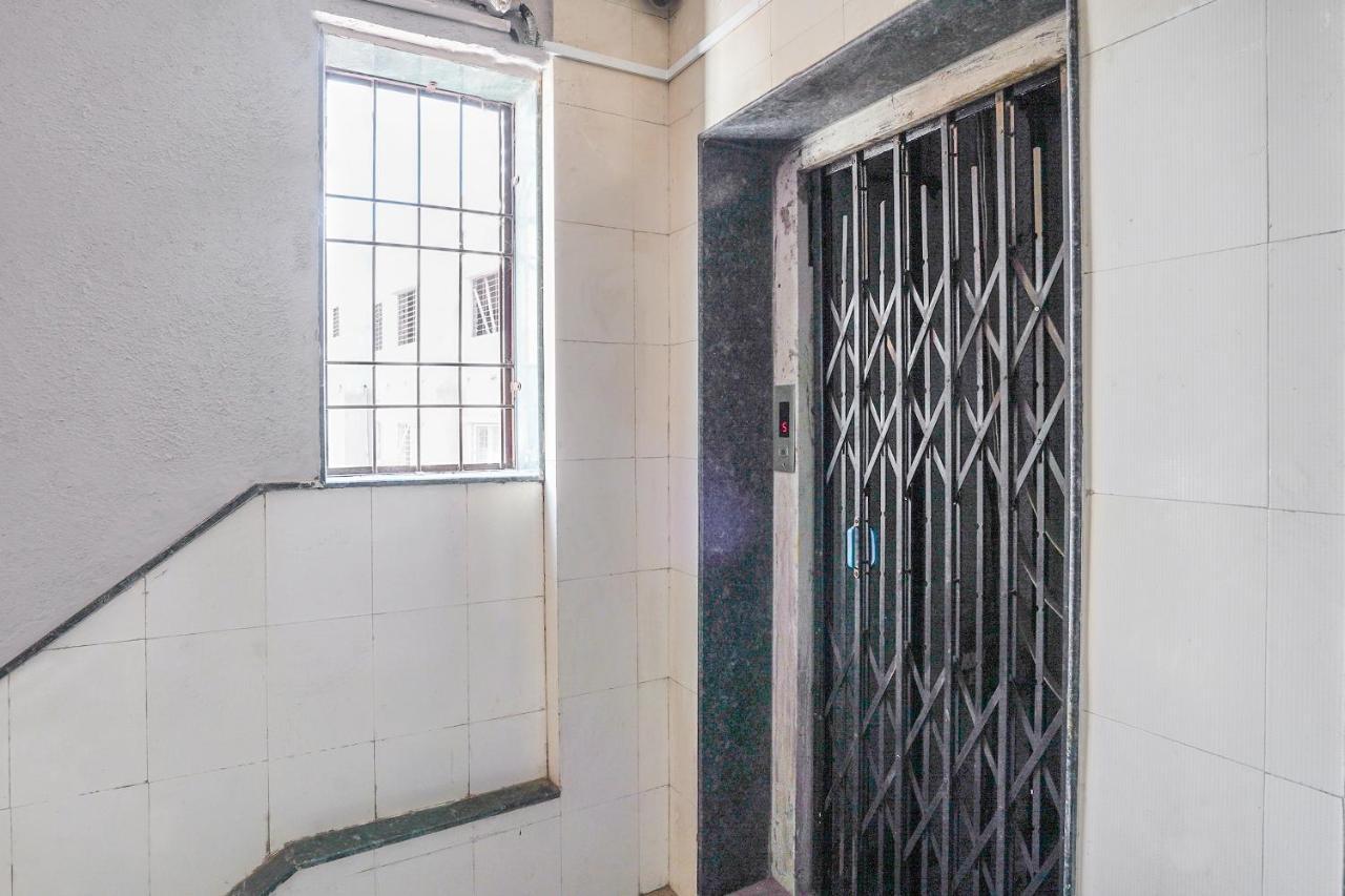 Oyo Flagship 70264 Hotel Vrindavan Mangvadi Kültér fotó