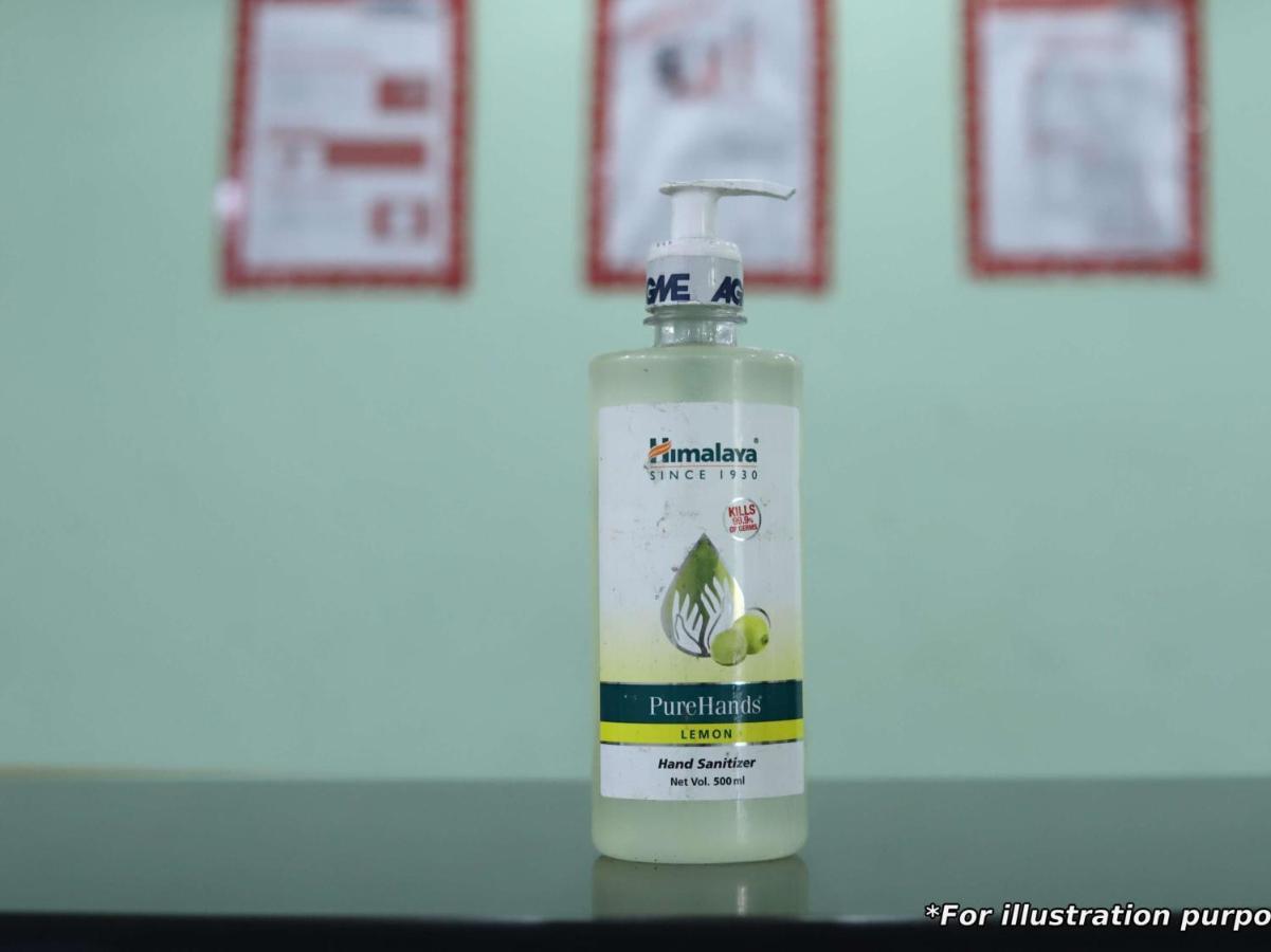 Oyo Flagship 70264 Hotel Vrindavan Mangvadi Kültér fotó