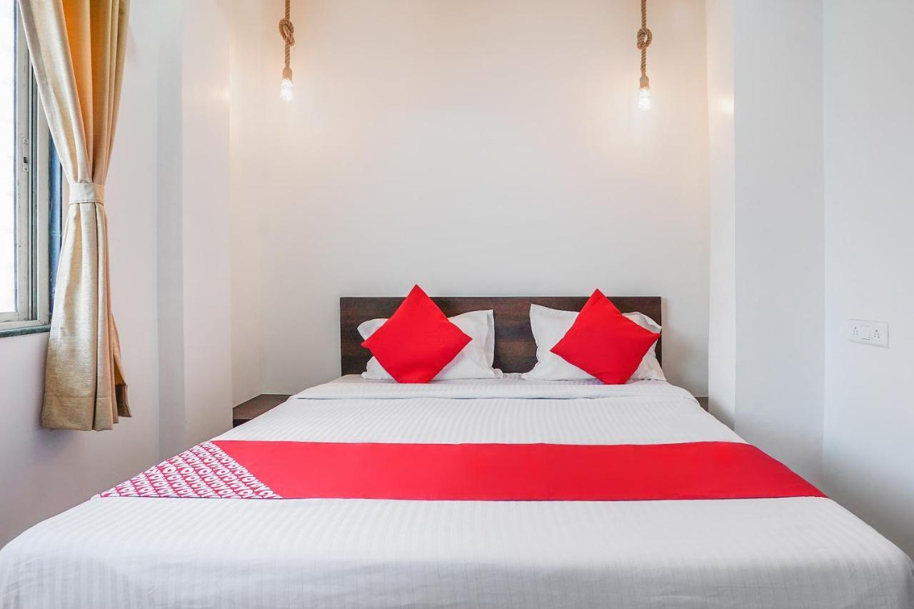 Oyo Flagship 70264 Hotel Vrindavan Mangvadi Kültér fotó